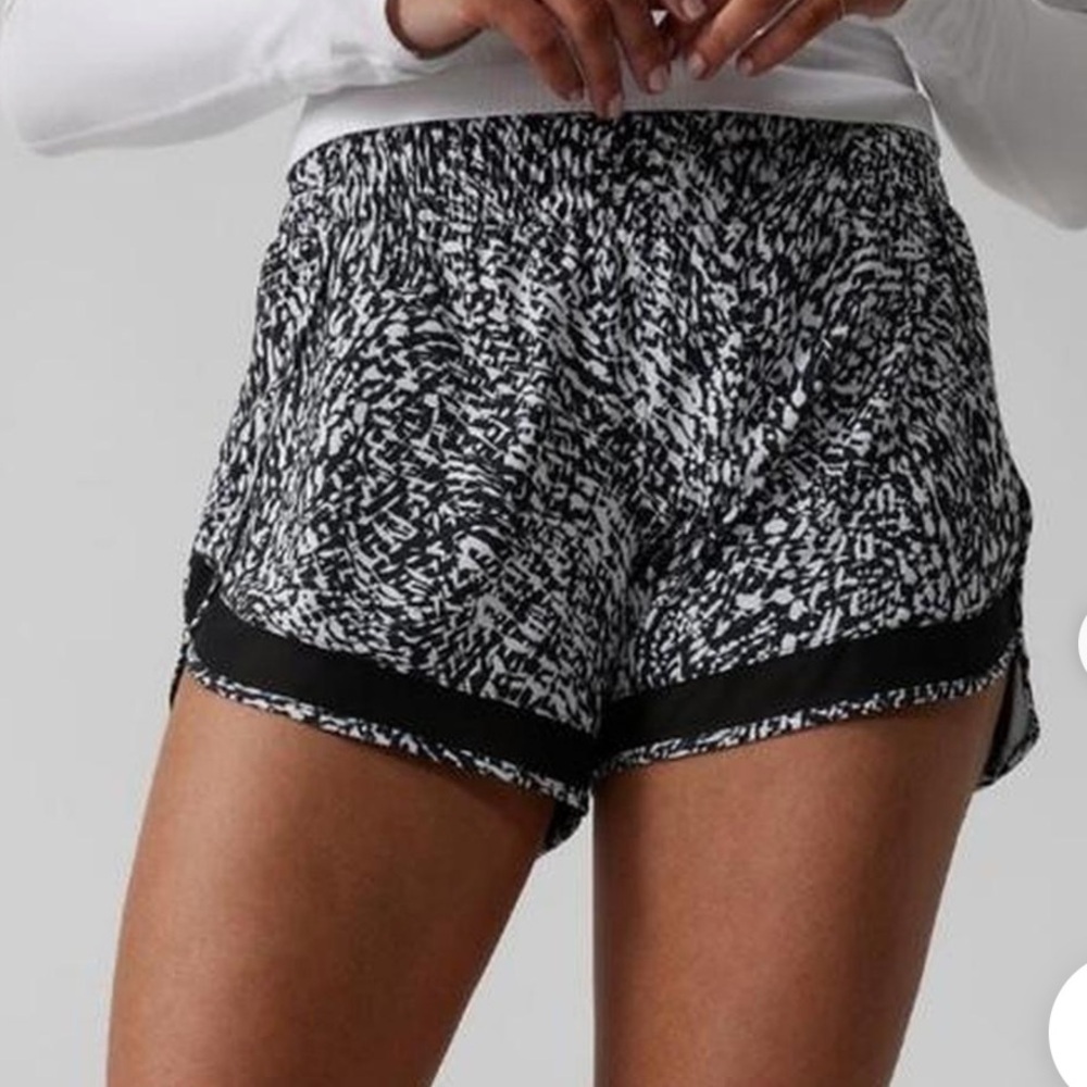 Athleta Mesh Run Racer Shorts, size S